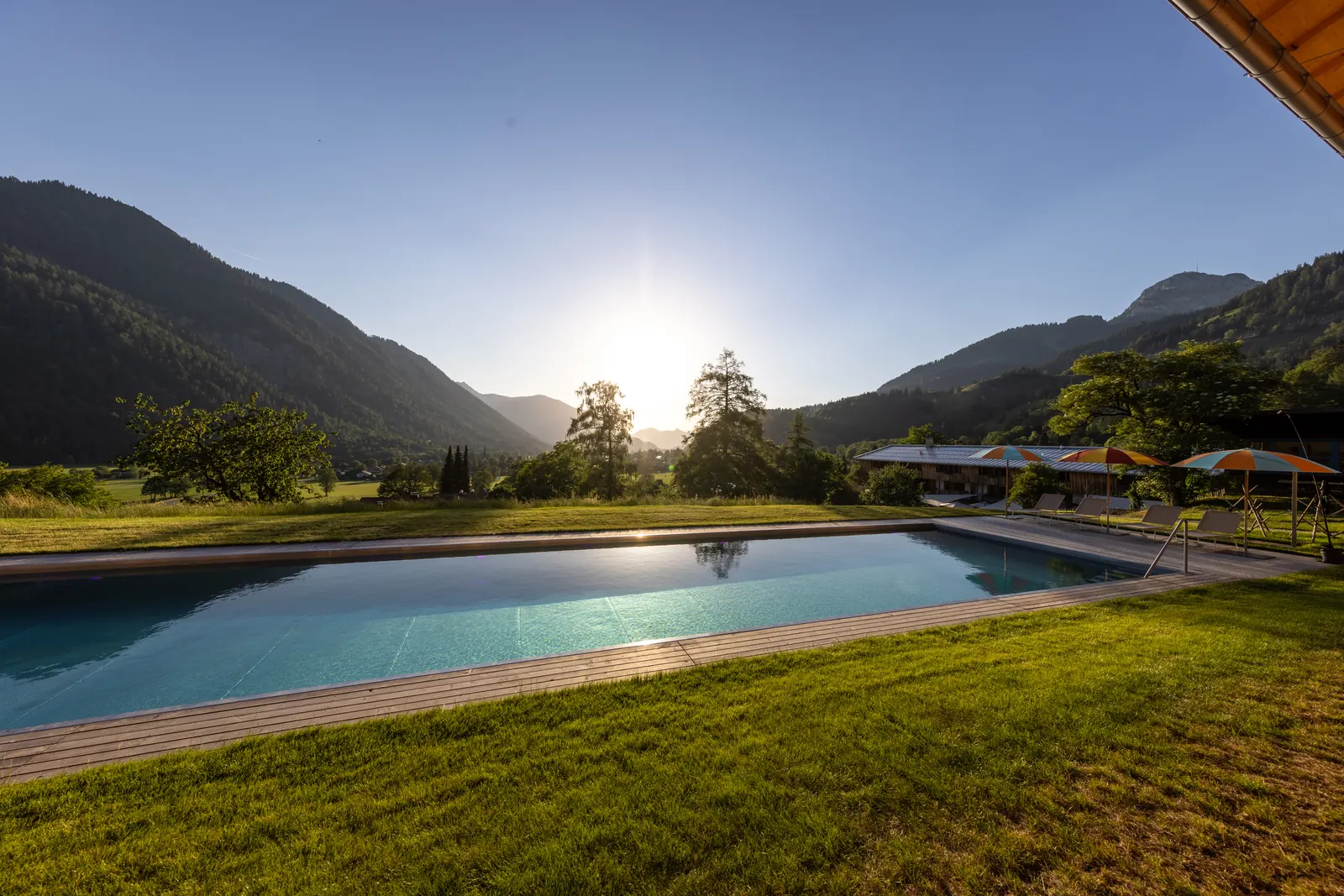 Außenanlagen für Hotels