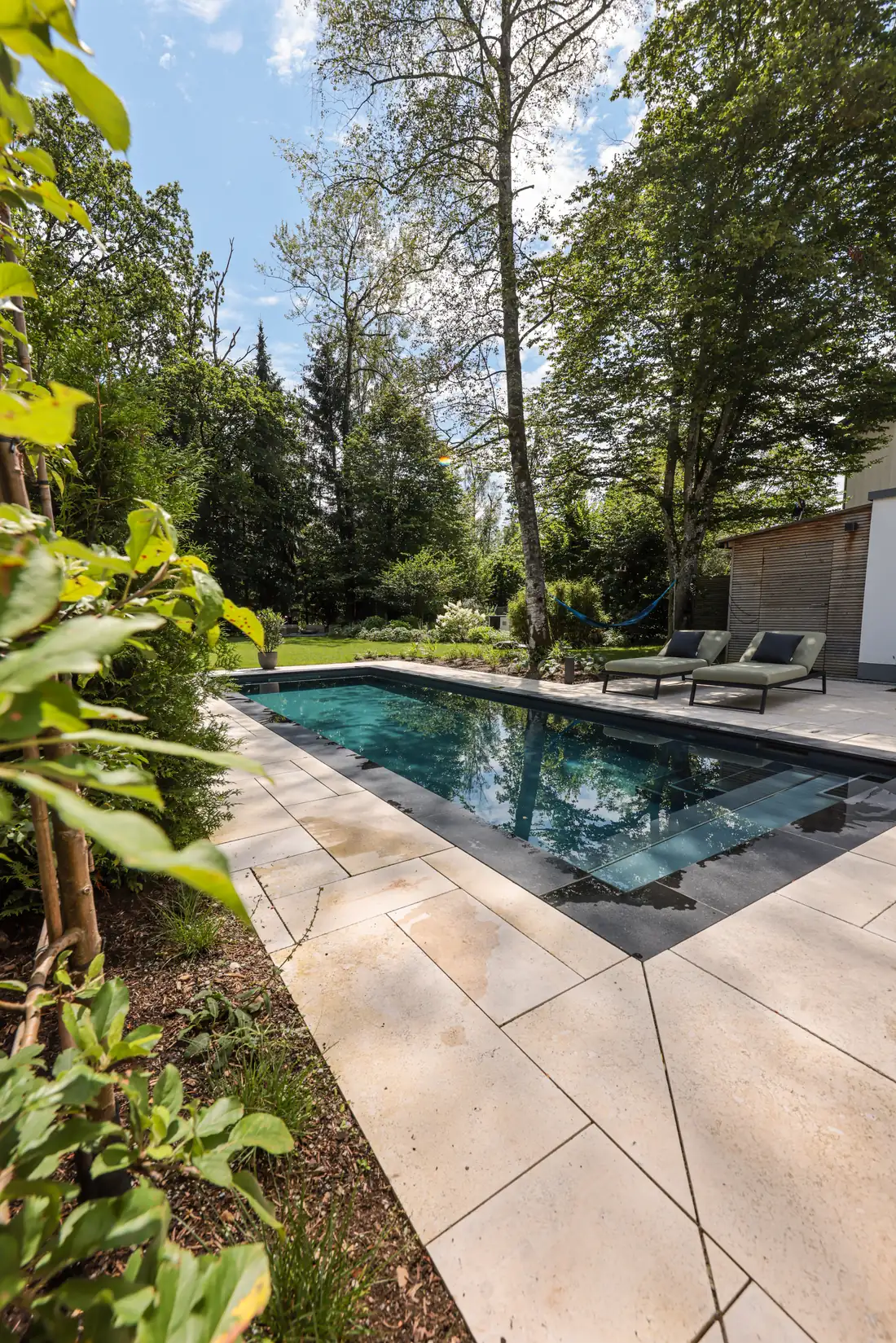 Living Pool bei Fuchs baut Gärten (1)
