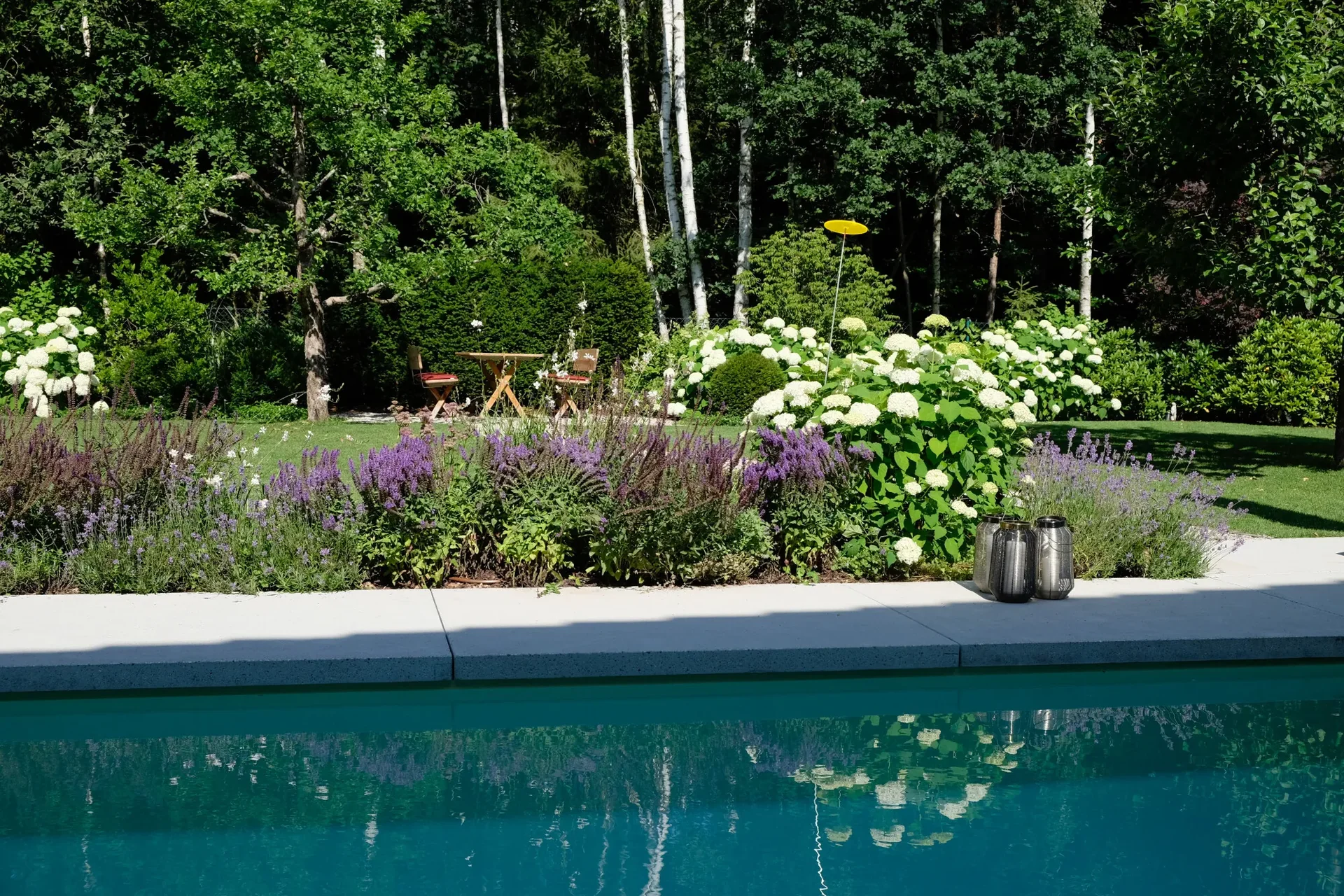 Gegensätze sind anziehend – Garten in Baldham