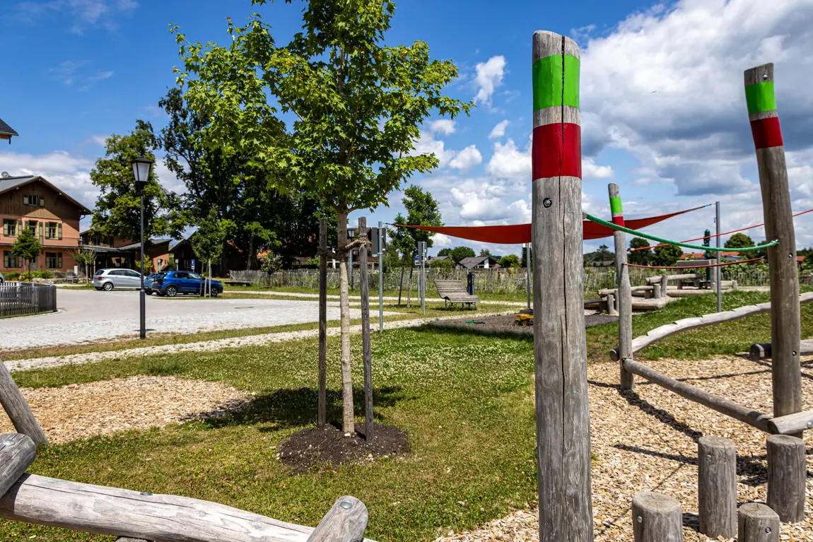Ein neues Ortszentrum für Iffeldorf – Impression